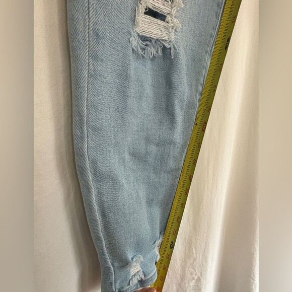 Wax Jeans Mom Light Wash Distressed Sz 5 Sz 27 - Picture 7 of 10
